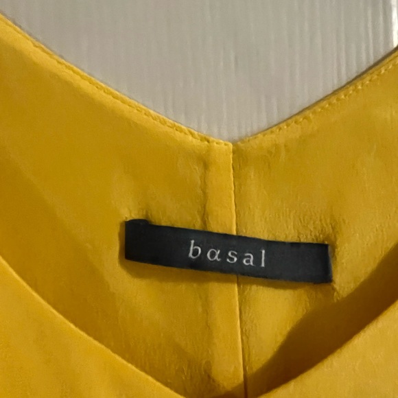Basal yellow mini dress size 4 - Picture 2 of 3